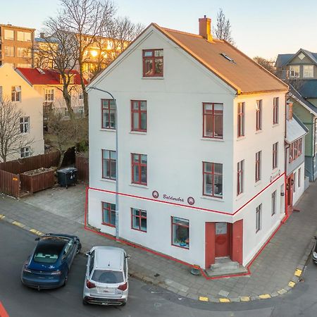 Downtown Baldursbra - Two Bedroom Apartment Reykjavík Exteriör bild