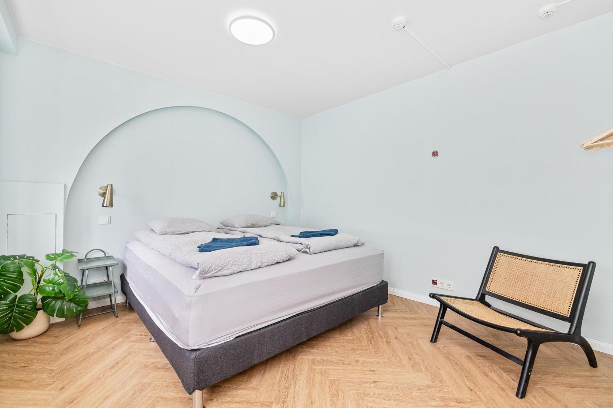 Downtown Baldursbra - Two Bedroom Apartment Reykjavík Exteriör bild