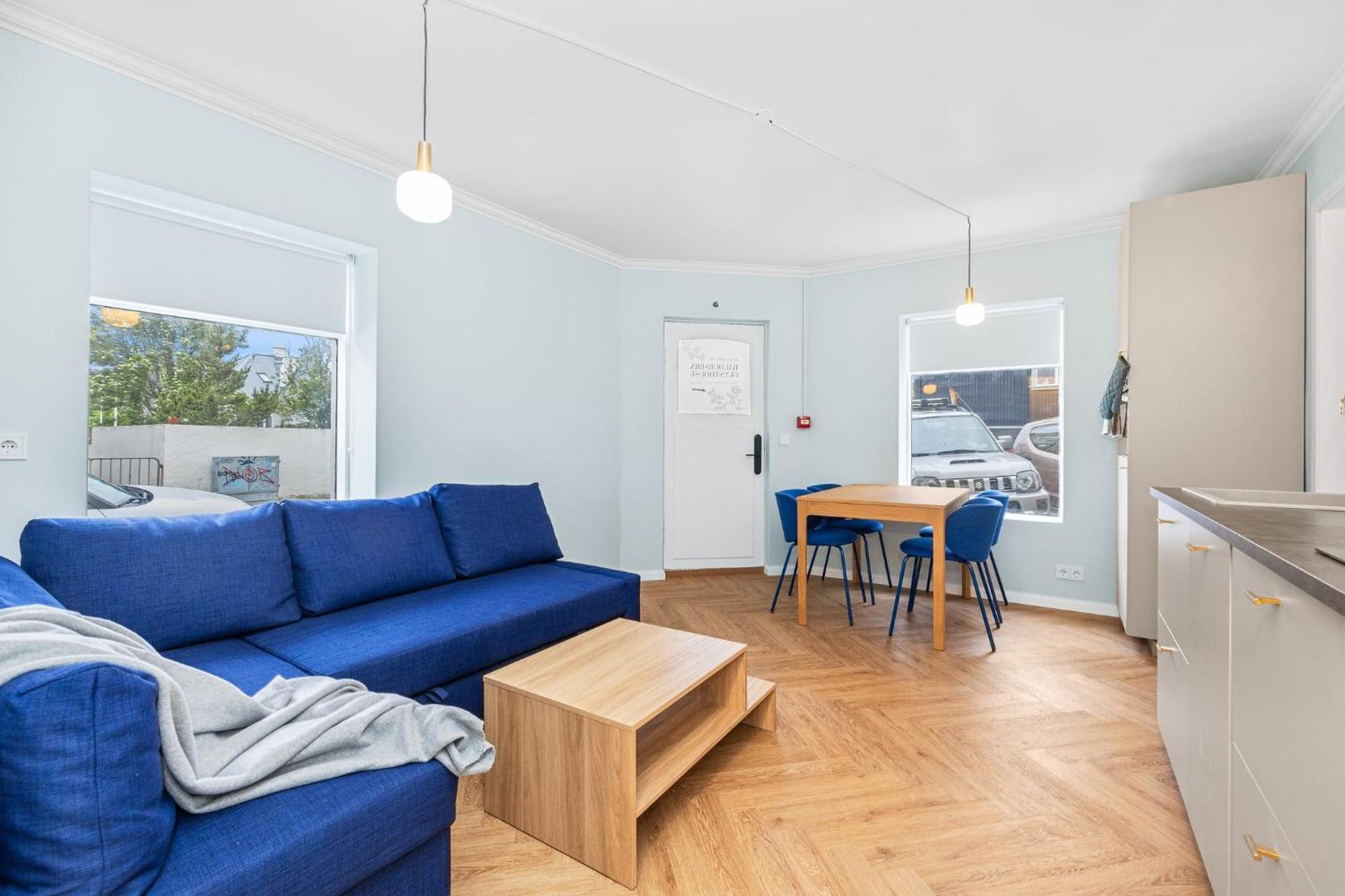 Downtown Baldursbra - Two Bedroom Apartment Reykjavík Exteriör bild