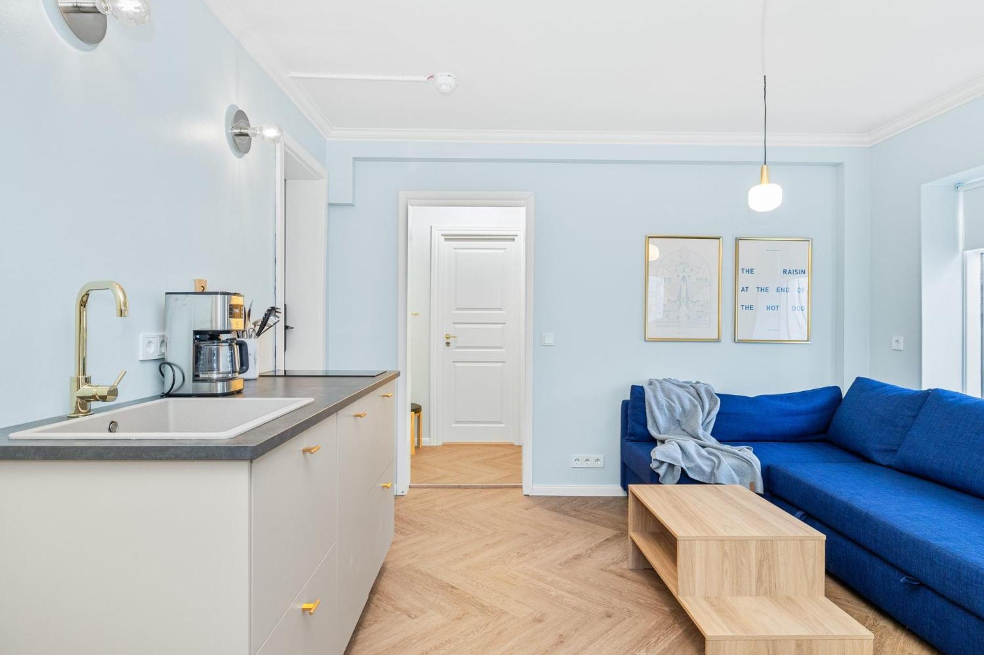 Downtown Baldursbra - Two Bedroom Apartment Reykjavík Exteriör bild